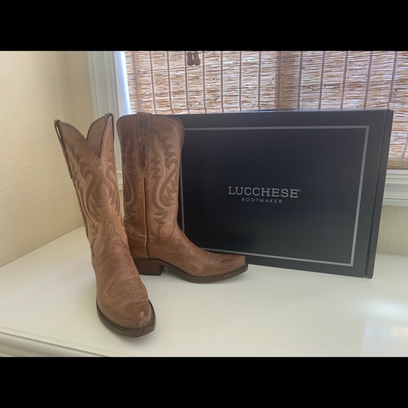 lucchese 7 toe